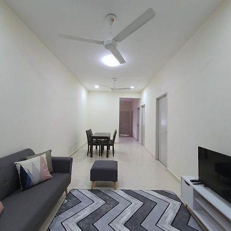 Homestay By Naf Kuantan Exterior photo