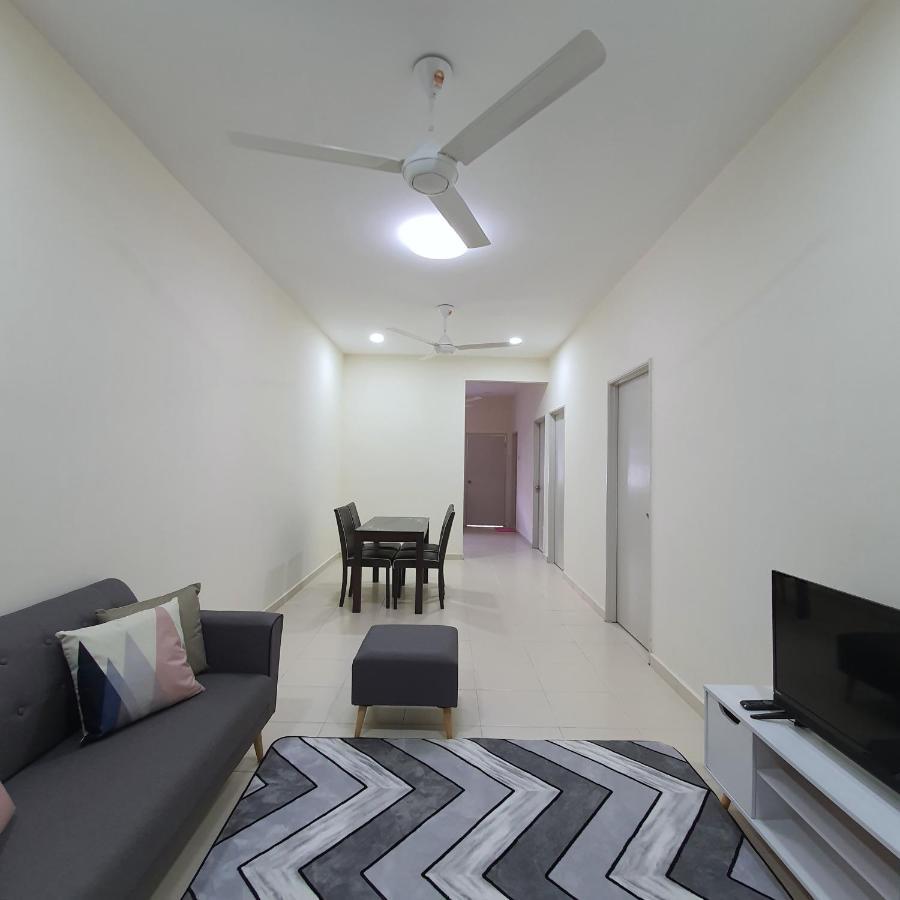 Homestay By Naf Kuantan Exterior photo